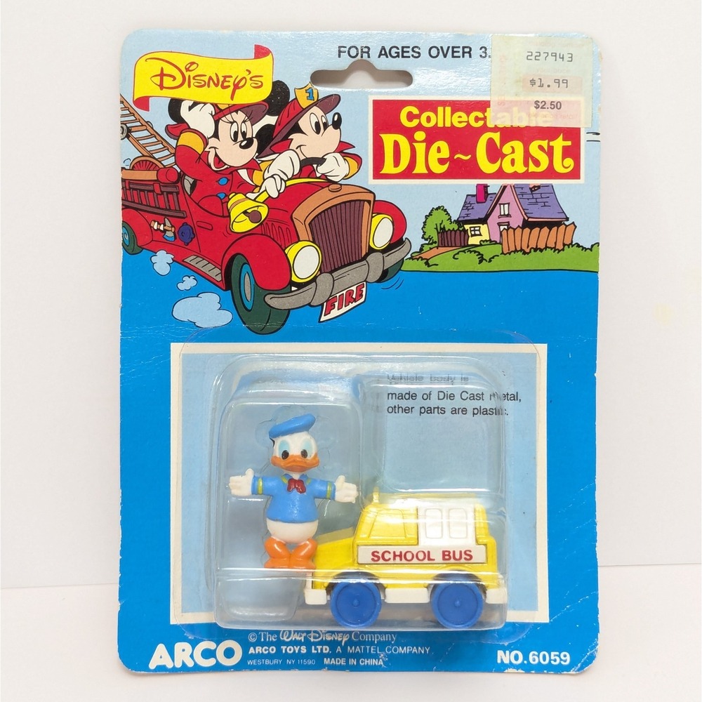Vintage ARCO Disney's Donald Duck School Bus Die Cast Vehicle No. 6059 NEW